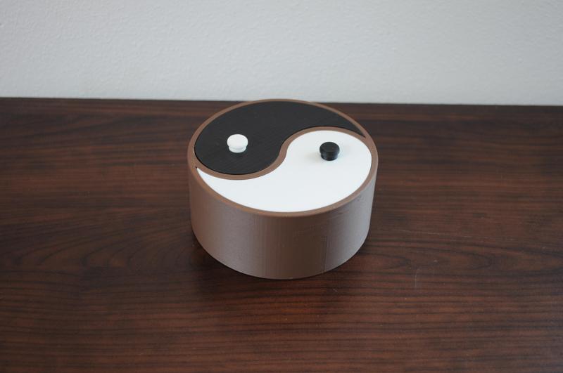 Yin-Yang Box