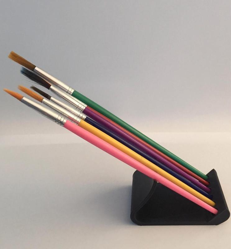 Stand for paint brush