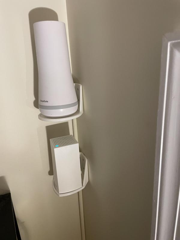 SimpliSafe Base Station Corner Wall Mount