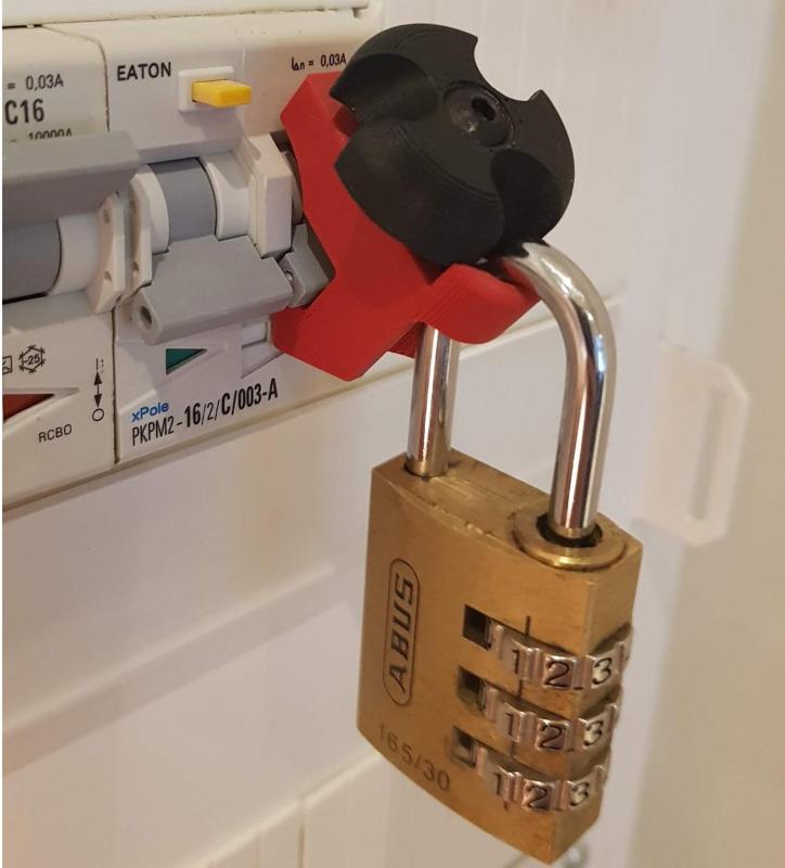 Universal Fuse Locks - Lock & Tagout