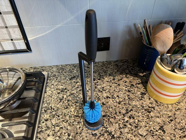 Hydroflask Bottle Brush Stand, Multicolor