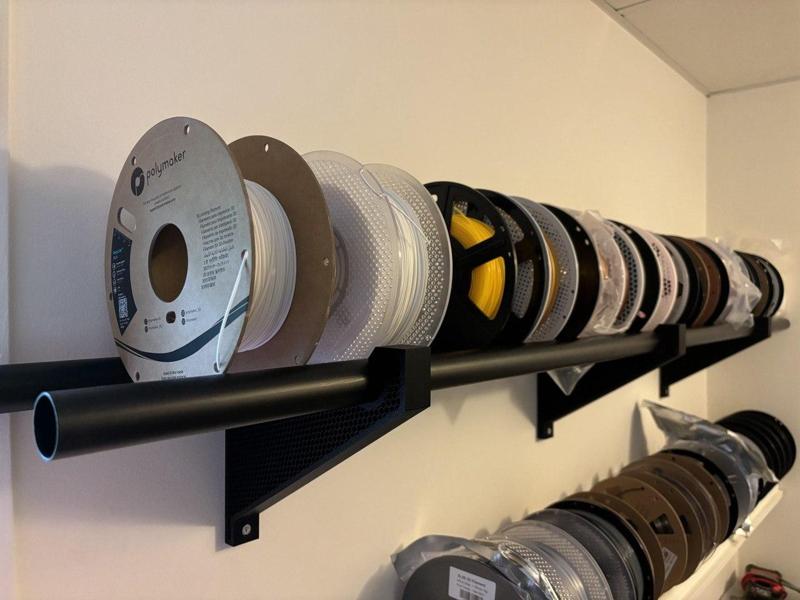 Filament shelf bracket