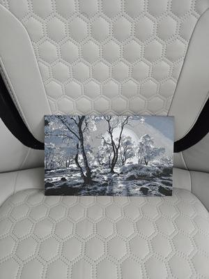 Tree moon light Hueforge