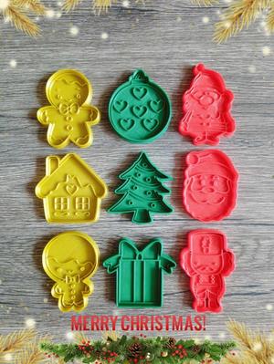 CHRISTMAS COOKIE CUTTERS PACK X9