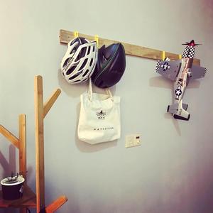 RC airplane P51 mustang wheel hanger wall mount