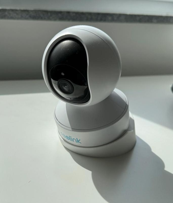 Reolink E1 Pro Tilted / Angled Stand