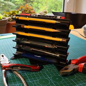 A Vertical Pencil Holder