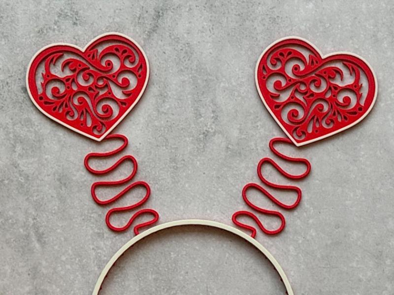 Valentines headband - Wobble with Voronoi Hearts! 