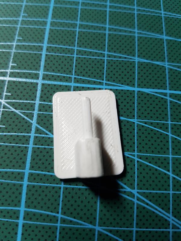 Wieszak na okno do zazdrostek