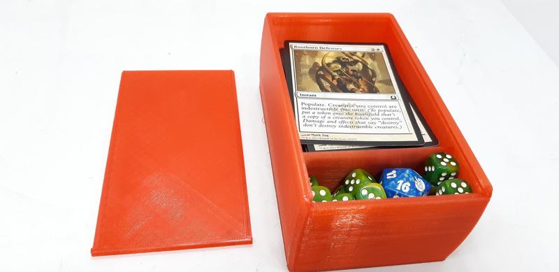 Durable Sliding Lid Deckbox for M:TG, Pokemon, TCGs