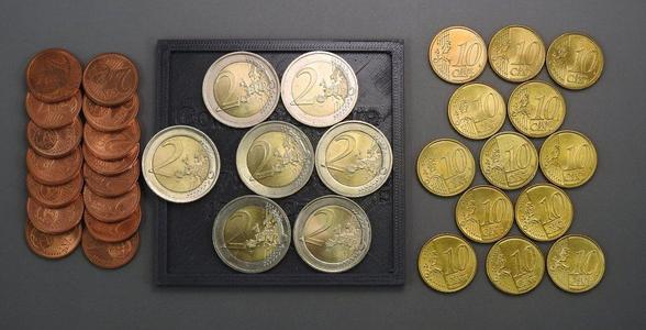 7 - 13 - 15 Coins in Square