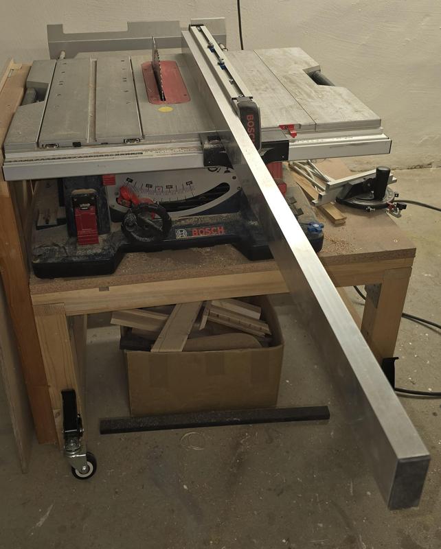 Bosch GTS XC10 parallel guide extension