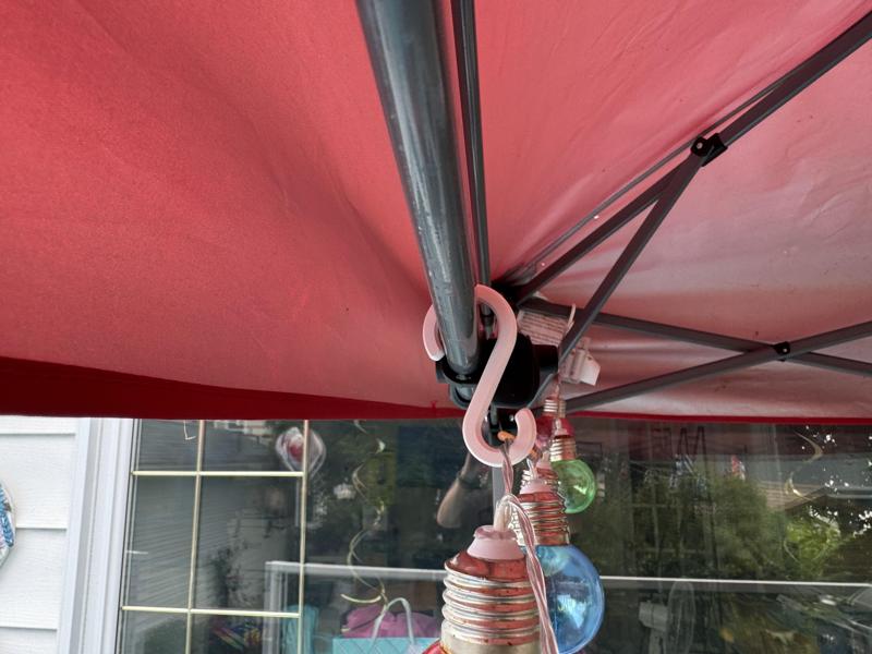 Short(er) double ended decor hook