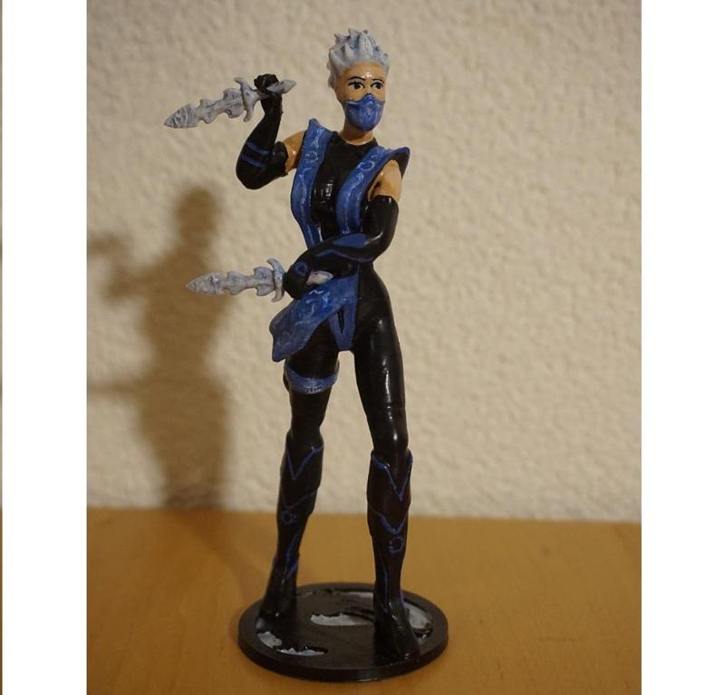 Mortal Kombat 5 DA Frost Statue