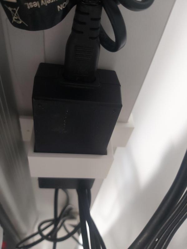 Uchwyt zasilacza pod stół/Biórko