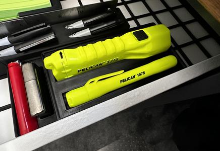Gridfinity Pelican Flashlight Holder