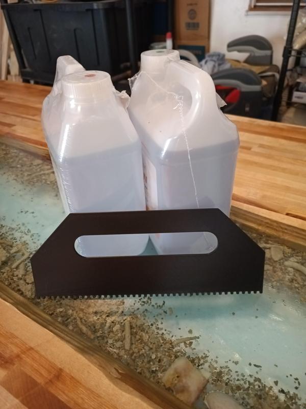 Top Coat trowel tool for Epoxy River Table