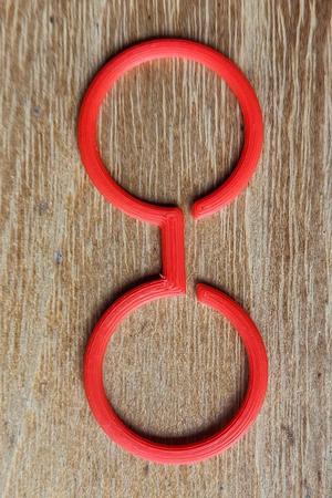 Clip to attach larger plants / Clip um größere Pflanzen zu befestigen