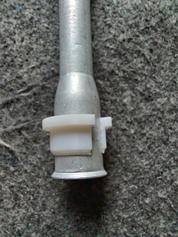 AC/fuel line quick disconnect tool