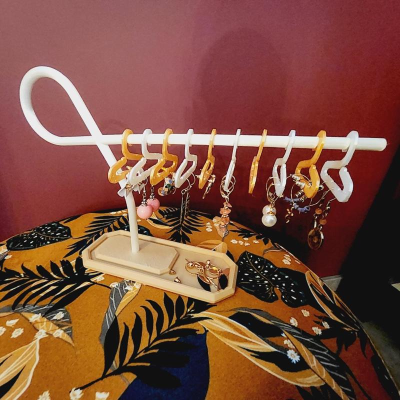 Earring Hanger
