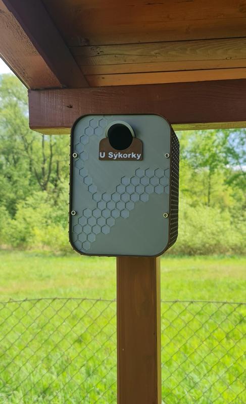 Birdhouse for titmice