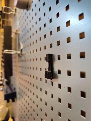 Sy's Peglock - For Square Hole Pegboard - 5mm Holes