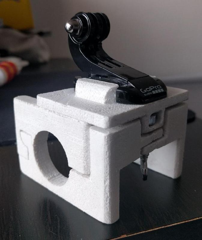 Triumph Speed Triple Handlebars support gopro / iphone6