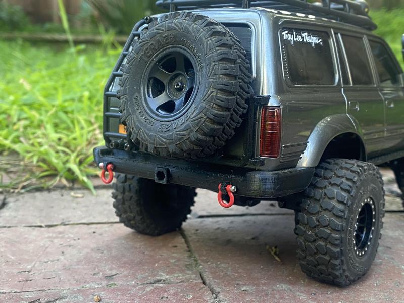 FCX18 LC80 Swingout Spare Wheel Carrier