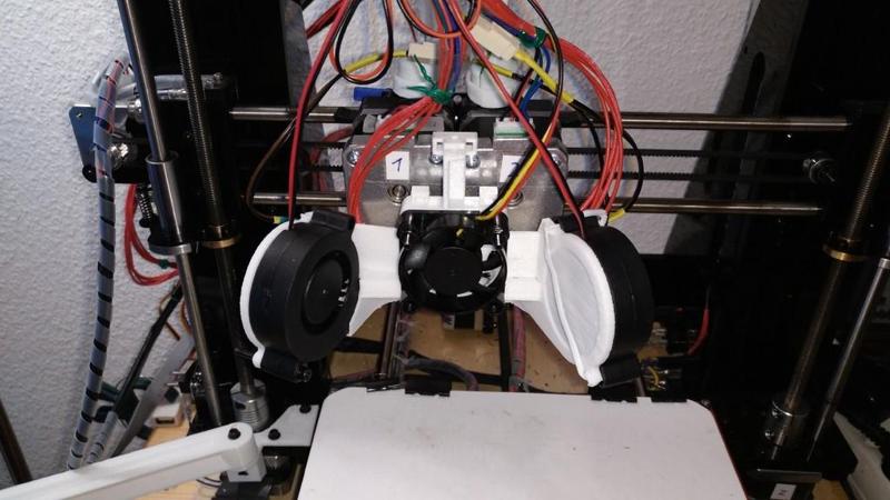 Geeetech i3C dual extruder shroud for 2x 50mm radial fan blower+ 1x 40mm axial fan