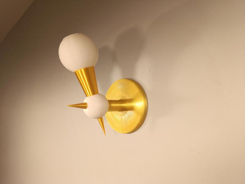 Wall sconce