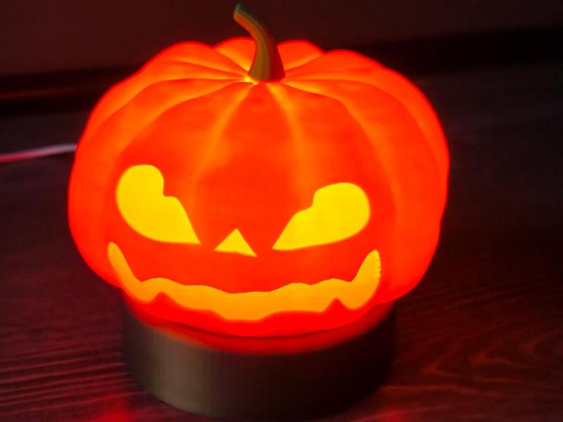 Glowing Halloween Pumpkin Lamp