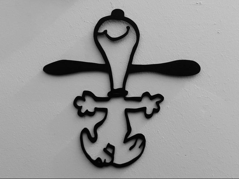 Snoopy big hug wall decor