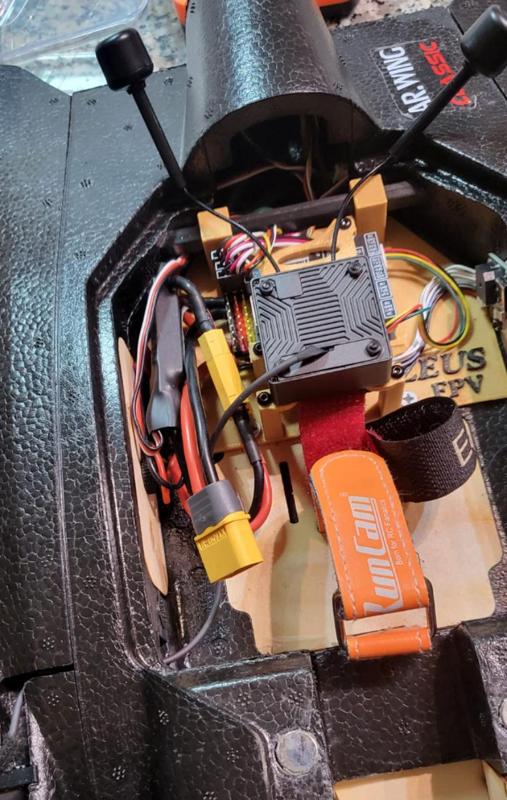 Mount spedybee f405 wing and moonlight walksnail