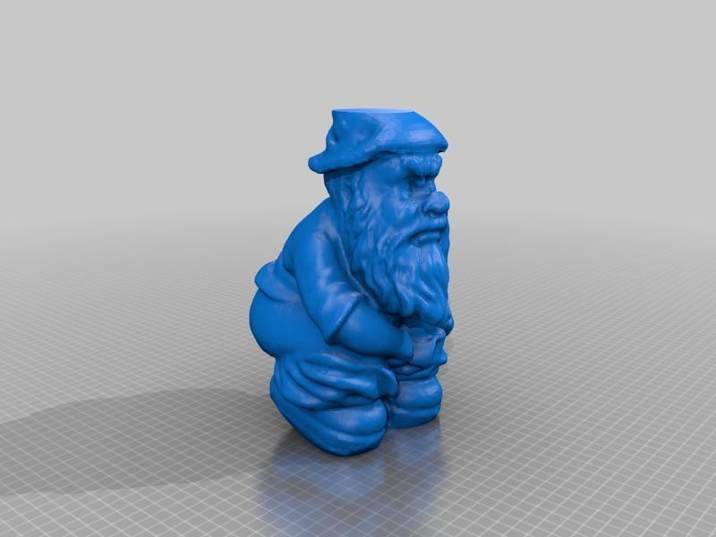 Poopin Gnome