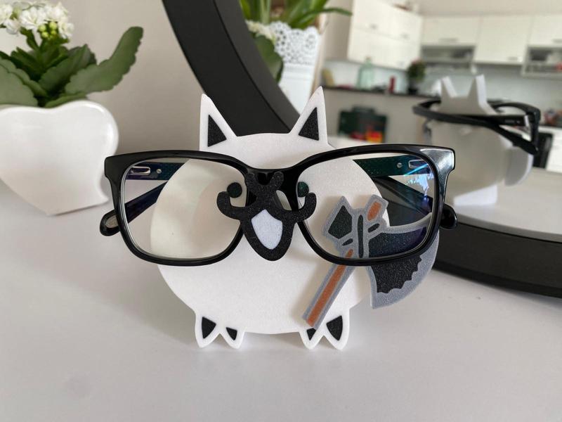Glasses Stand – Battle Cats Edition! 