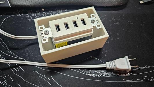 US Electrical Wall Outlet BOX and Plate