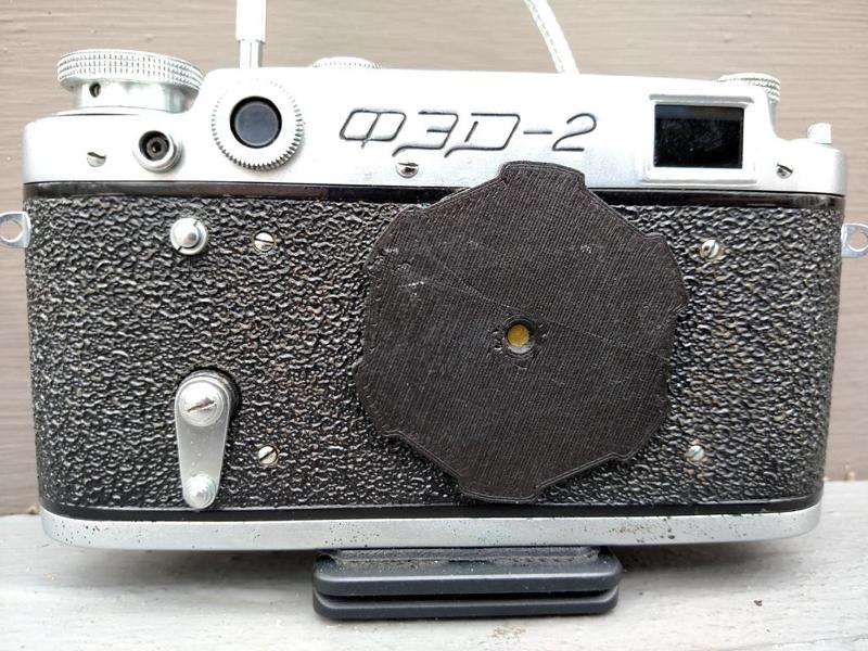 terraPin Leica Thread Mount Pinhole Body Cap