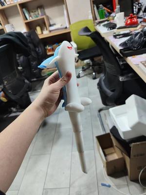 Palworld's Whirlwind Weasel Telescopic Sword