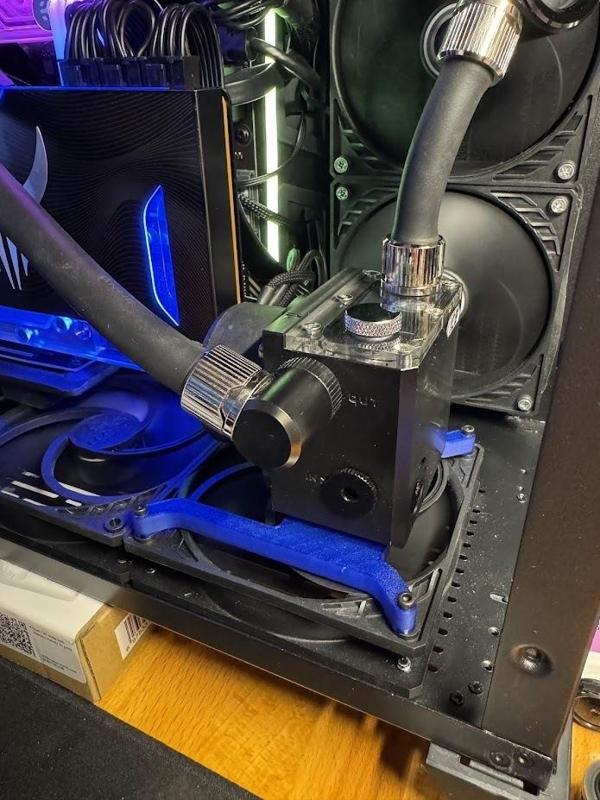 120mm Fan Mount for IceManCooler 2U Reservoir