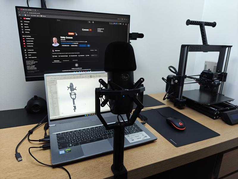 BLUE YETI X SUPPORT with Anti Shock