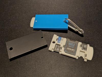 Holder For SD/microSD Cards
