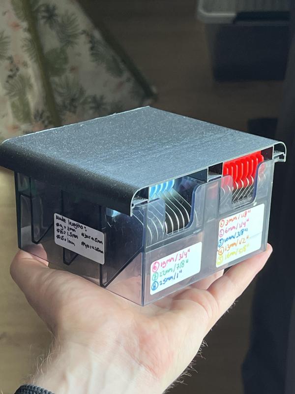 Lid for Wahl trimmer head storage box