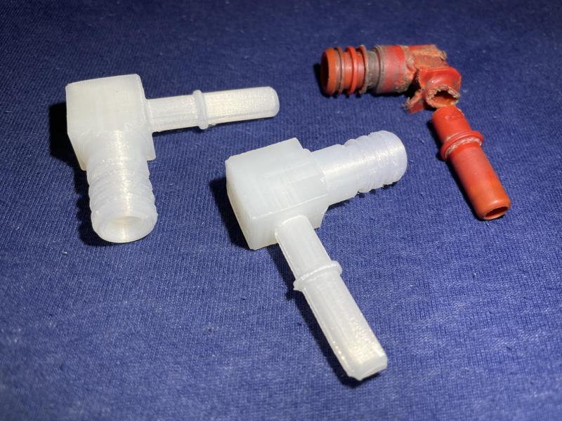 Fuel tank adapter | Adaptér na palivovú nádrž