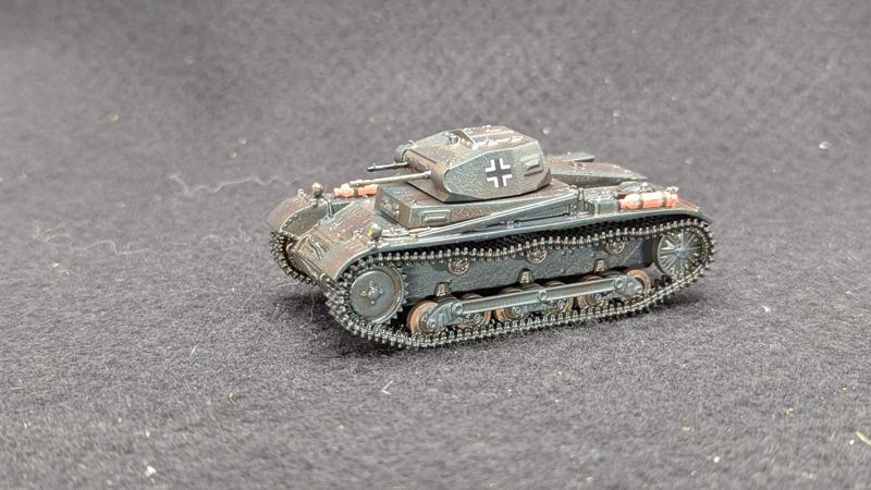 Panzer II Ausf.A (Sd.Kfz.121) + 3 Tankmen  (Germany, 1934, Interwar)