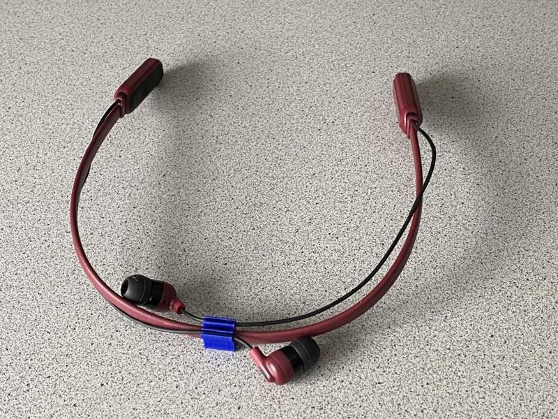 Skullcandy Headphones Clip