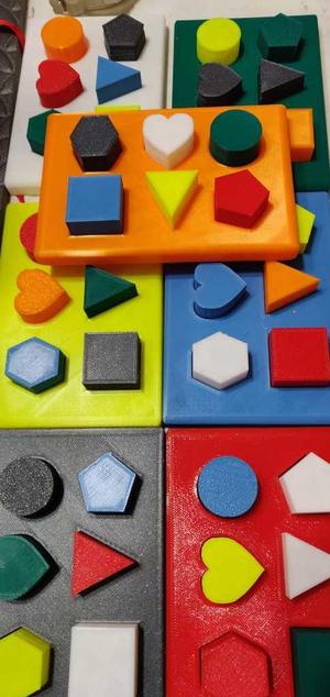 Juego de formas y colores, puzzle de formas geométricas