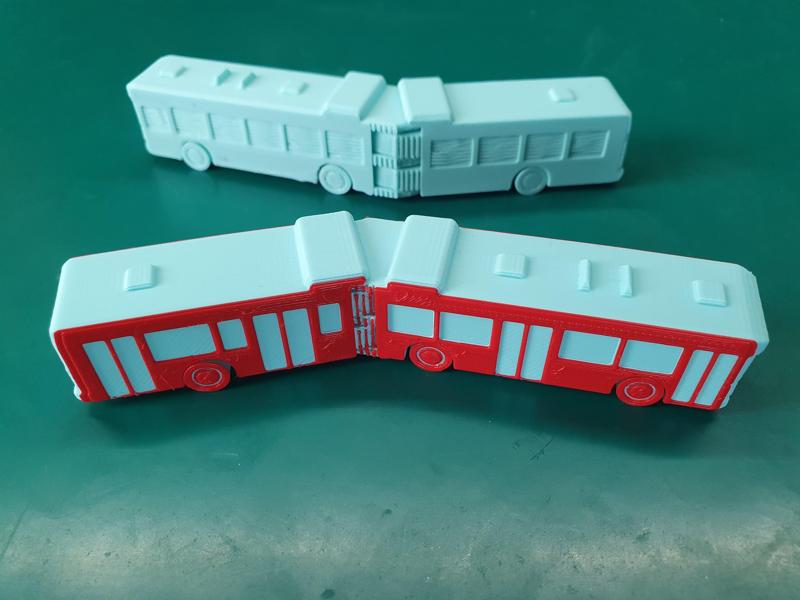 🚍 V2 Articulated city bus (print in place)
