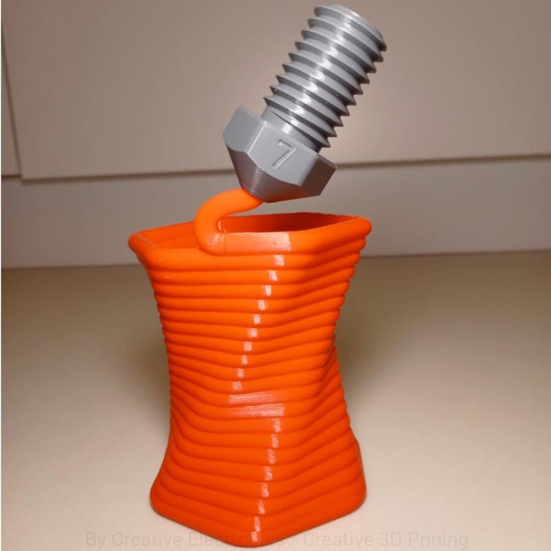 Printception Pen holder