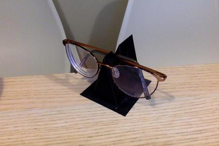 glasses holder