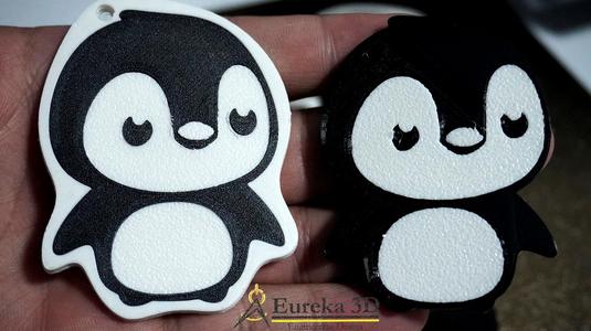 Penguin keychain Two colors